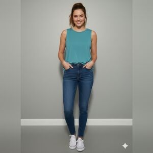 Nine West Essential Easy High-Neck Tank Solman Sea Size Large (EUC)